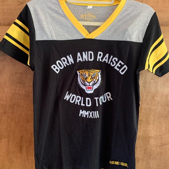 John Mayer 2013 Official Born and Raised Tour - Picture 1 of 6